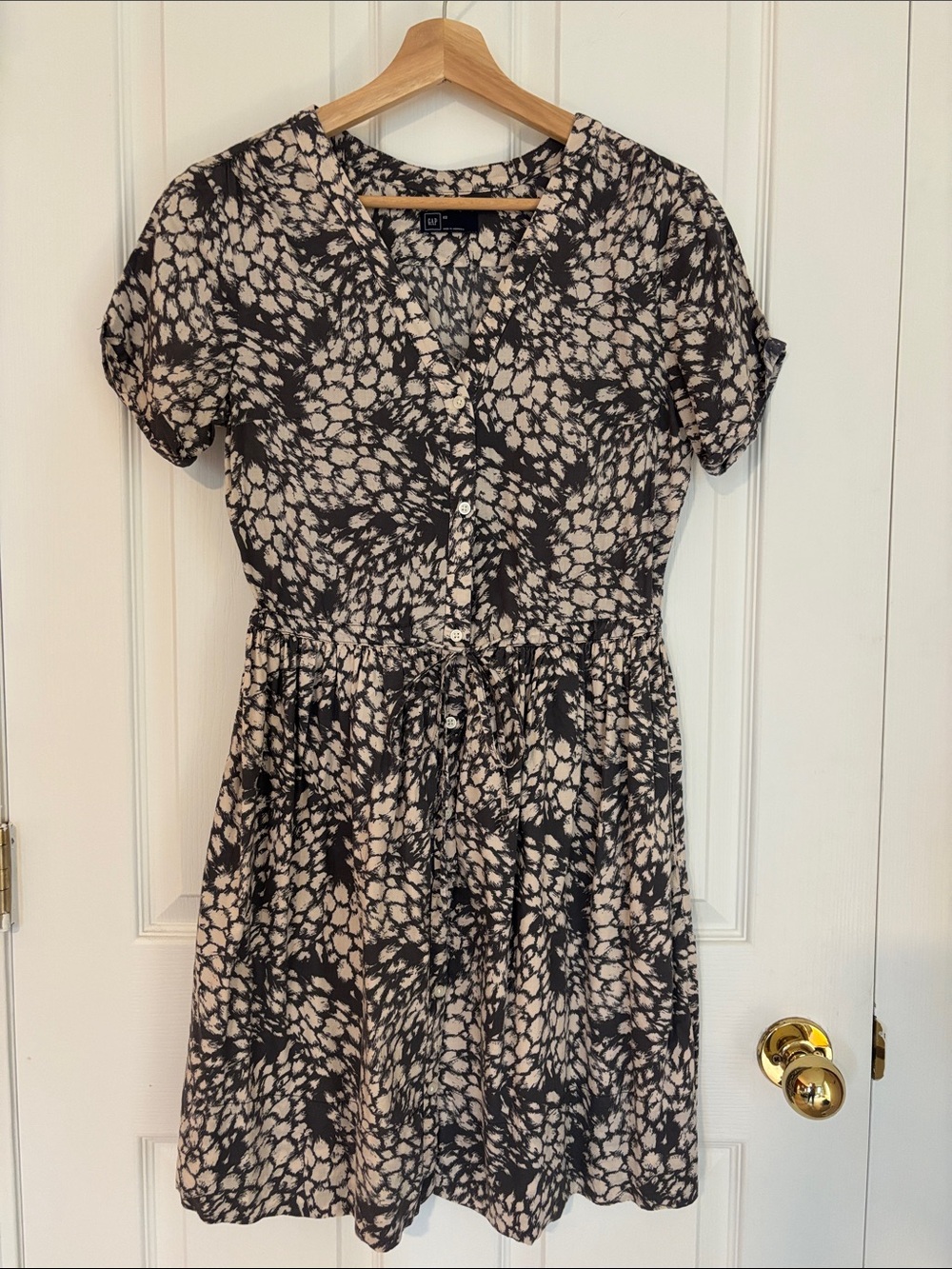 GAP Button-Front Short Sleeve Dress